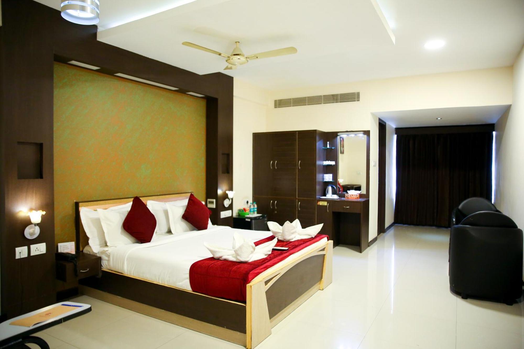 Hotel Rock Fort View Tiruchirappalli Exterior photo