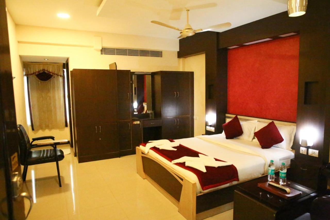 Hotel Rock Fort View Tiruchirappalli Exterior photo