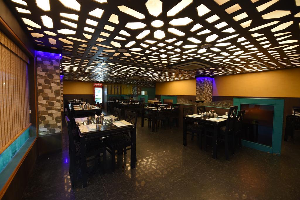 Hotel Rock Fort View Tiruchirappalli Exterior photo