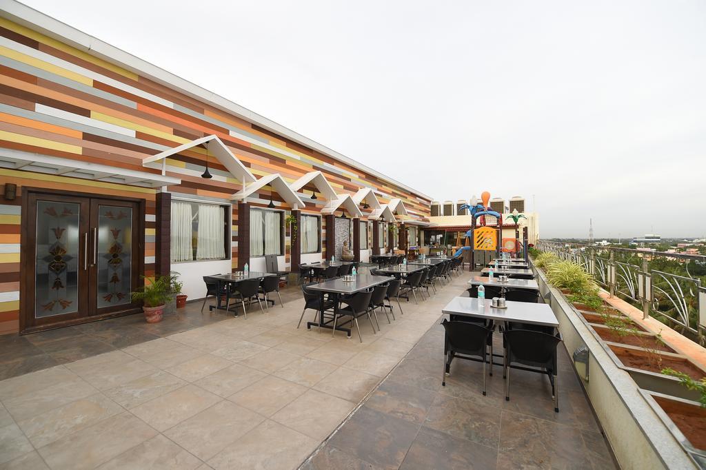 Hotel Rock Fort View Tiruchirappalli Exterior photo